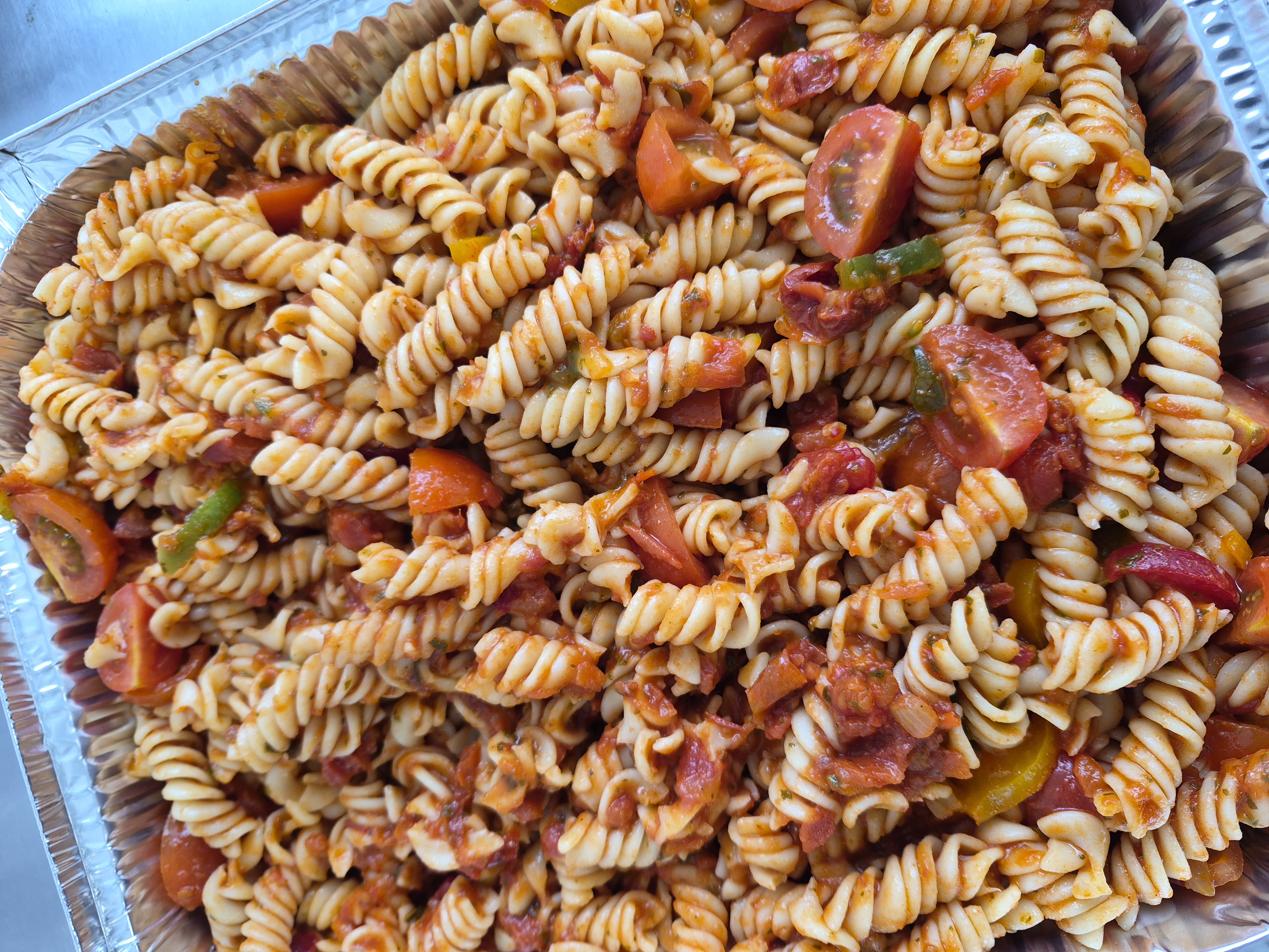 Tomato and Basil Pasta (V)